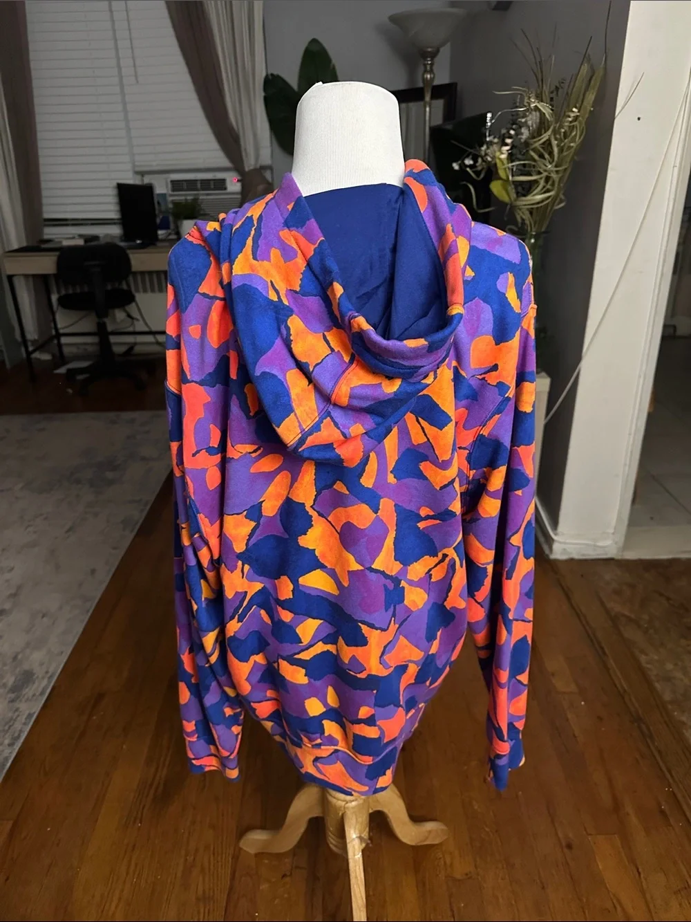 Nike Men’s Purple & Orange Camo Hoodie Sweater